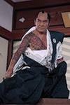 正義の味方、遠山の金さん! 正義の味方、遠山の金さん!