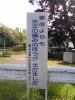 エイプリルフールとは関係ないけど、面白い看板なのでご紹介します！事故の痛みと失恋の痛み…どっちがマシかなあ～？